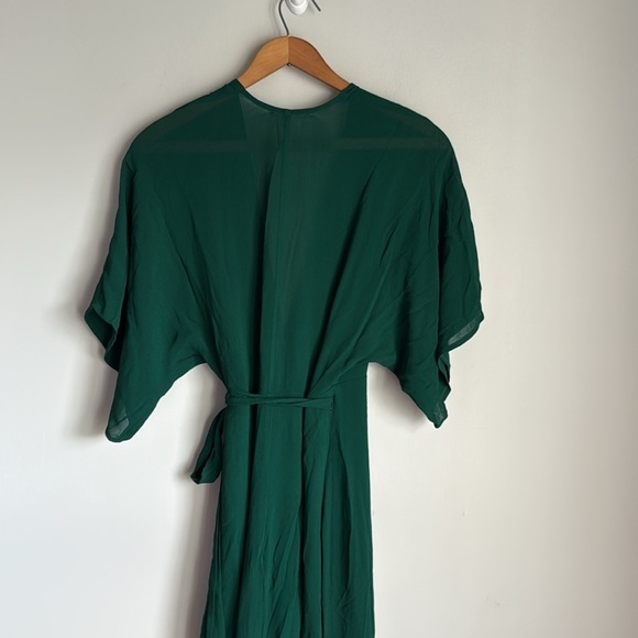 NEW Reformation Winslow dress in emerald 0 - Picture 7 of 14